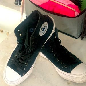 Womens Converse High Top sneakers